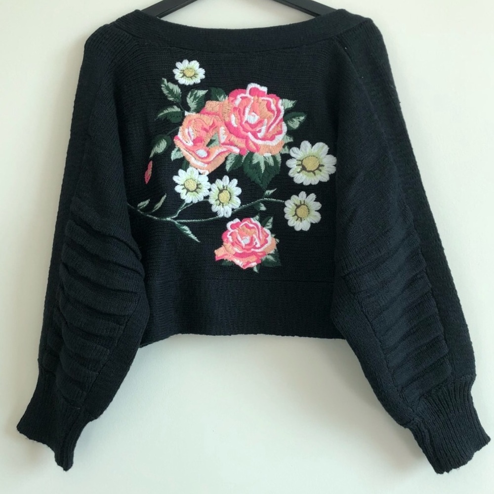 WILDFOX Secret Garden Embroidered Cardigan - Picture 5 of 6